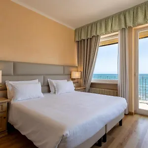 https://hotel-palace-imperia.hotelitalianriviera.com
