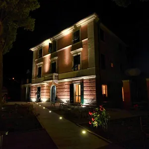 https://villa-accini.hotelitalianriviera.com